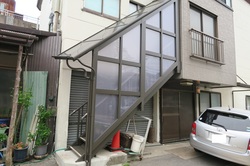 ２外階段.jpg